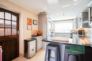 Photo 15- click for photo gallery